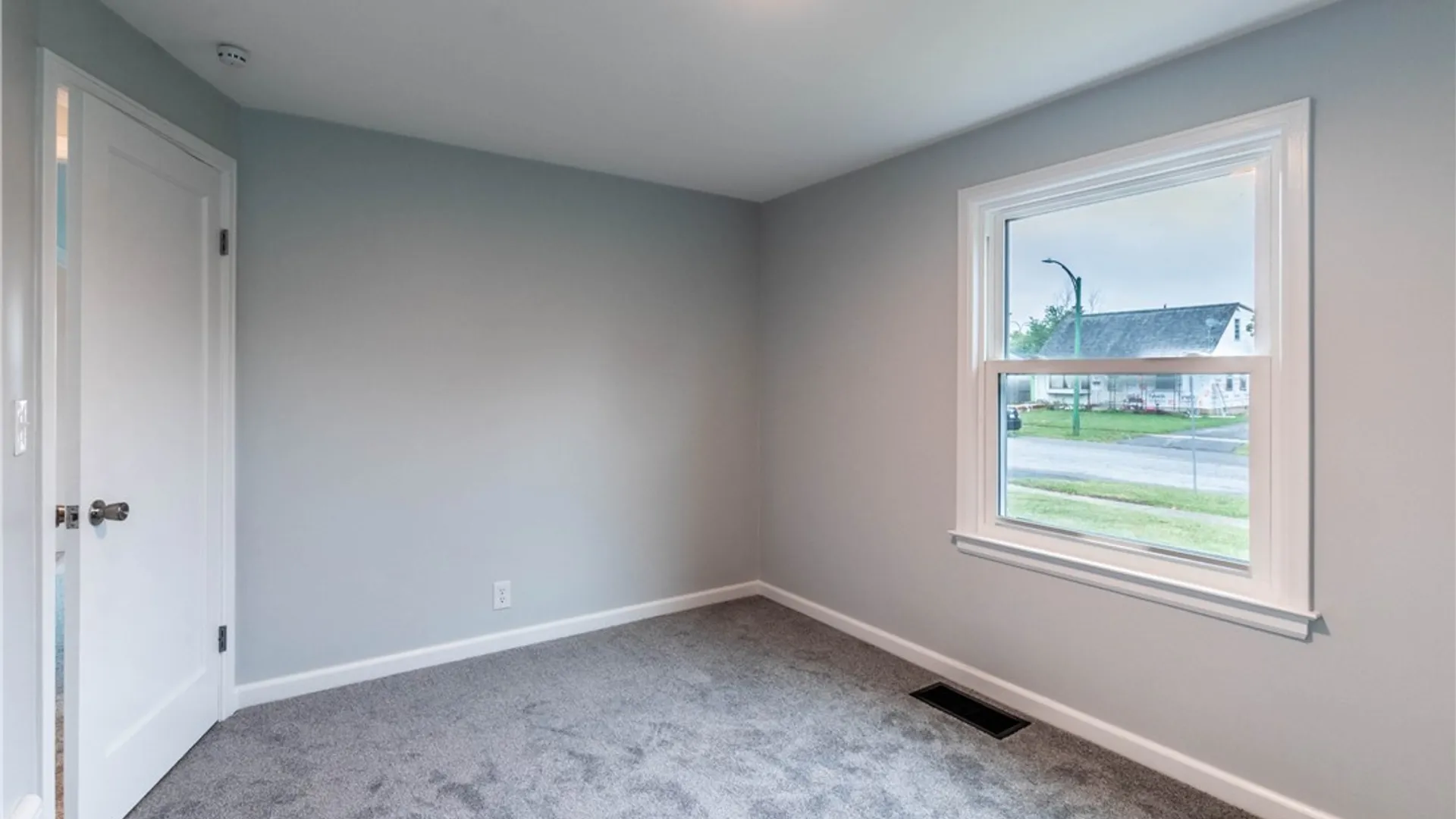 Property at 226 Westbrook Drive, Cheektowaga, NY 14225 33