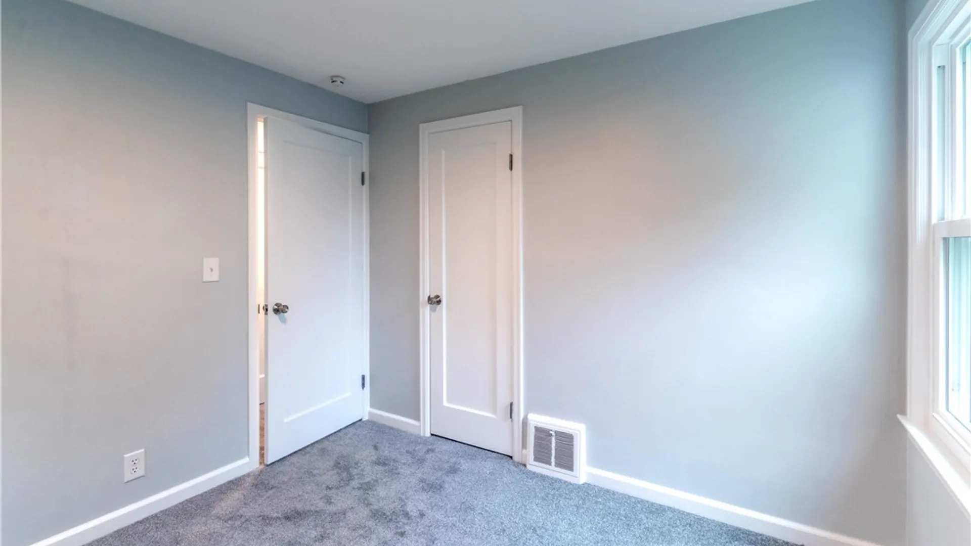 Property at 226 Westbrook Drive, Cheektowaga, NY 14225 36