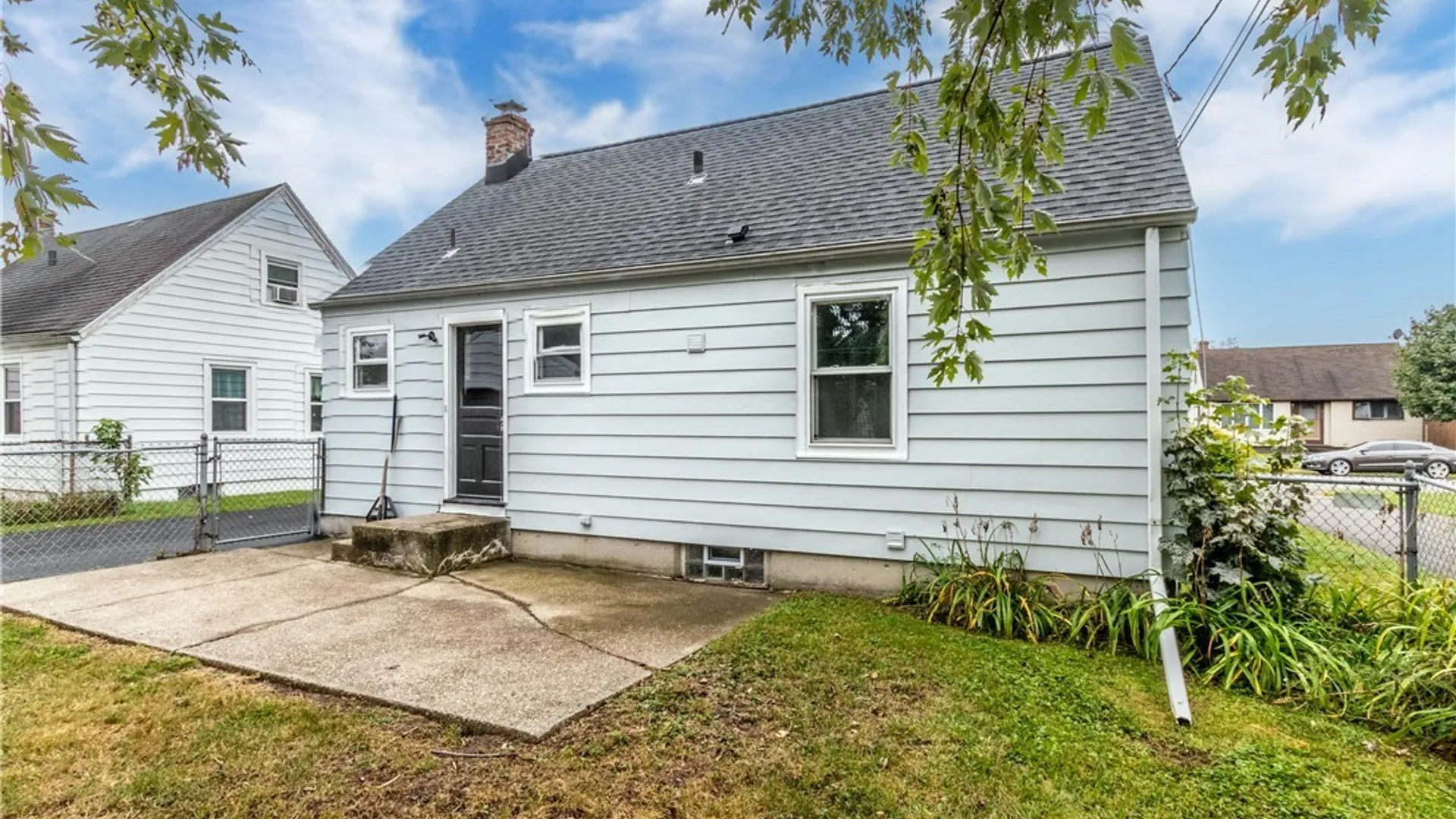Property at 226 Westbrook Drive, Cheektowaga, NY 14225 9