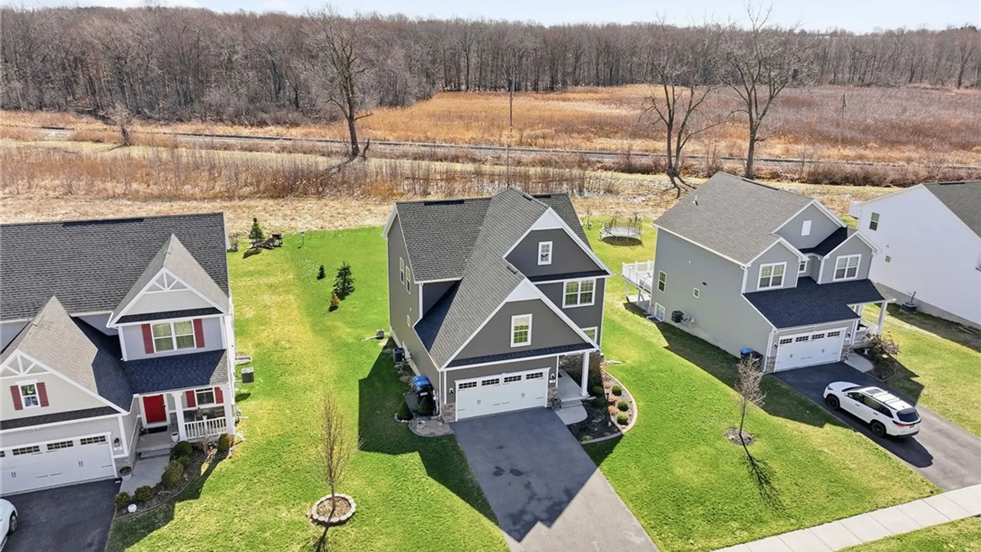Property at 35 Harvest Ridge Trail, Henrietta, NY 14586 46