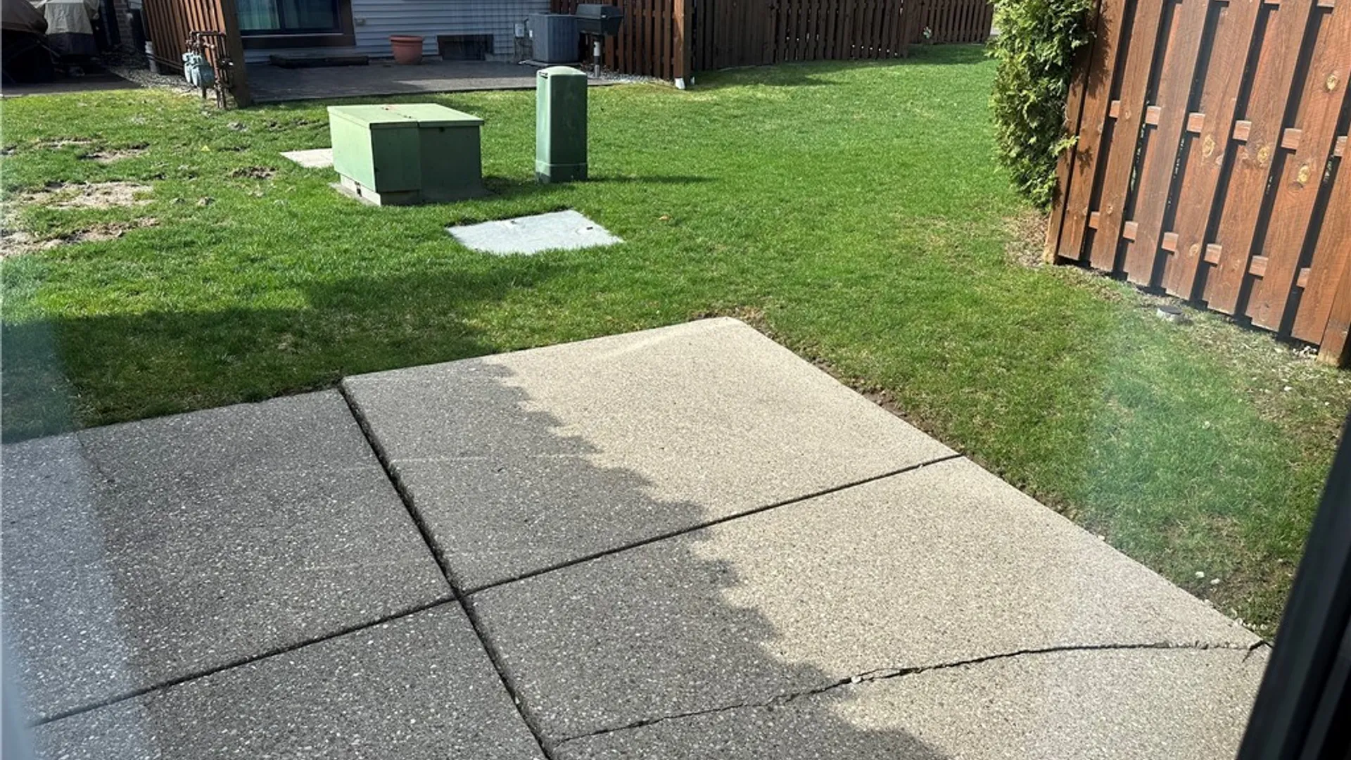 Property at 304 Charlesgate Circle, Amherst, NY 14051 27