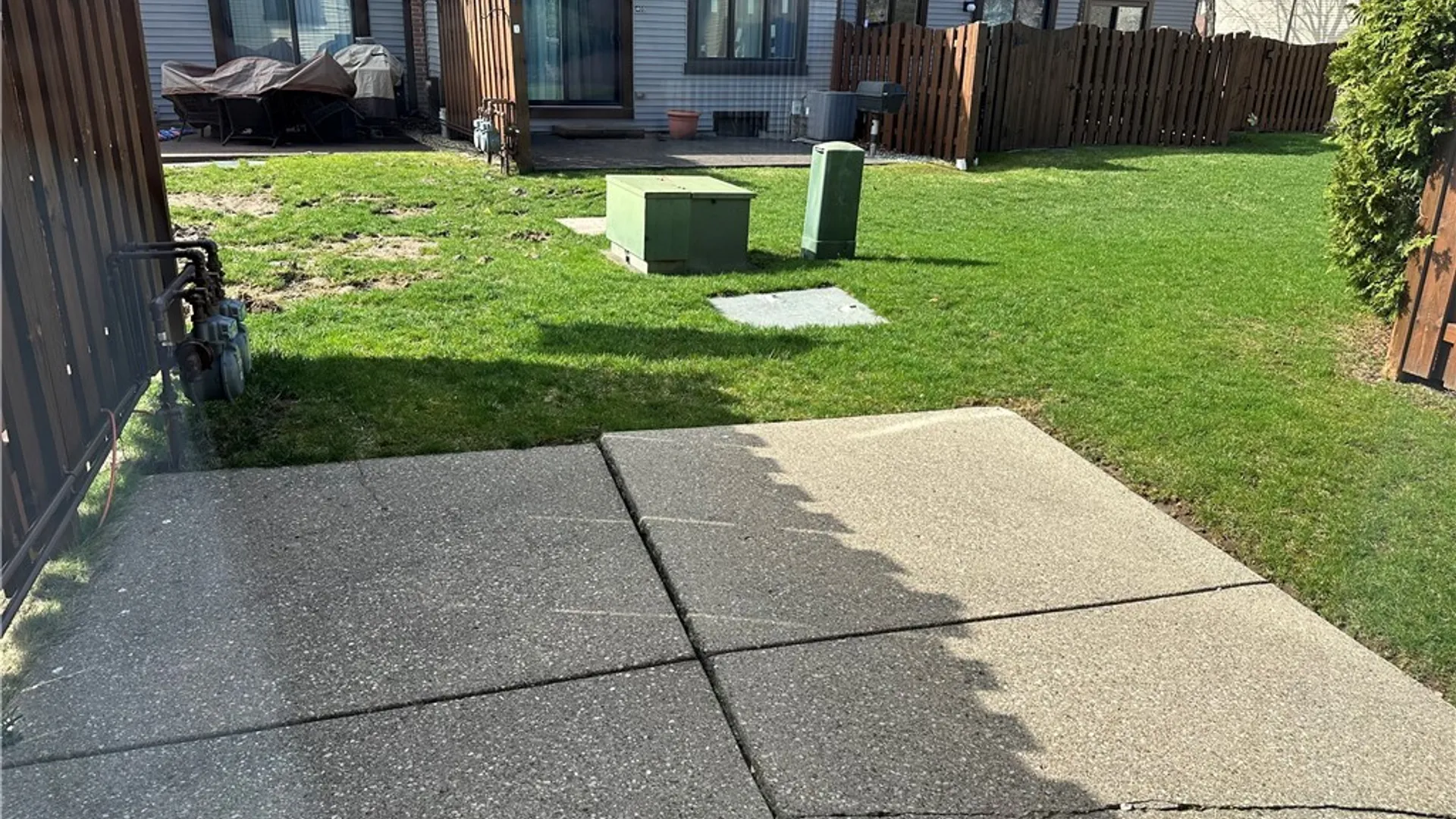 Property at 304 Charlesgate Circle, Amherst, NY 14051 28