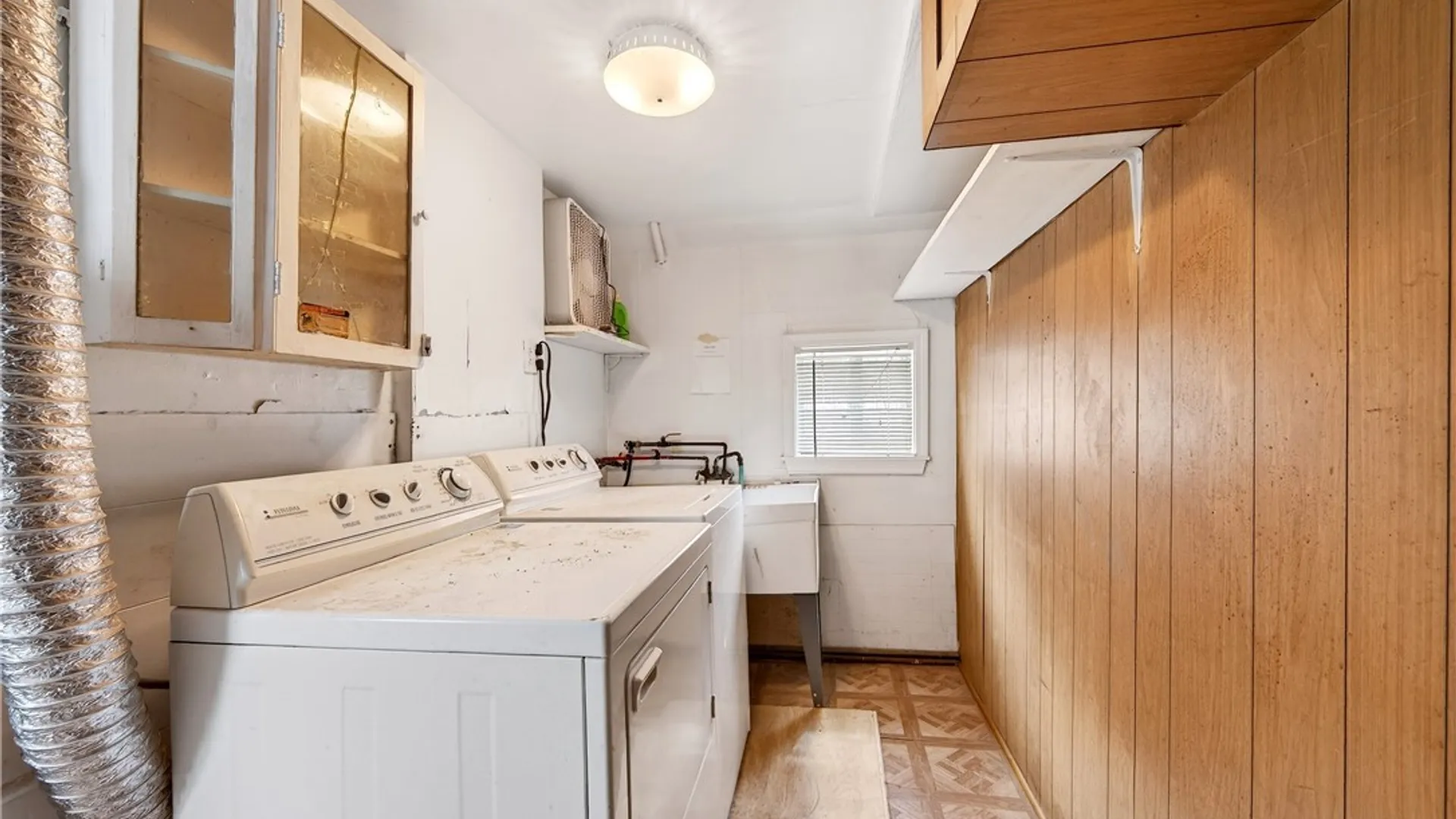 Property at 70 Reservation Street, Buffalo, NY 14207 17