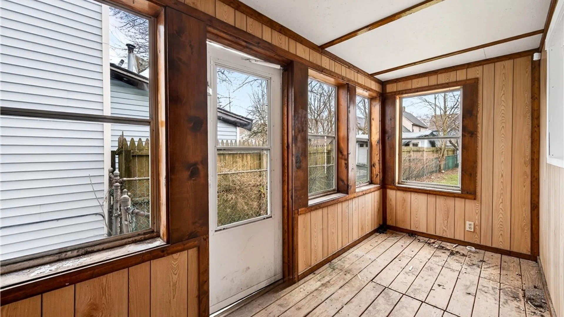 Property at 70 Reservation Street, Buffalo, NY 14207 19