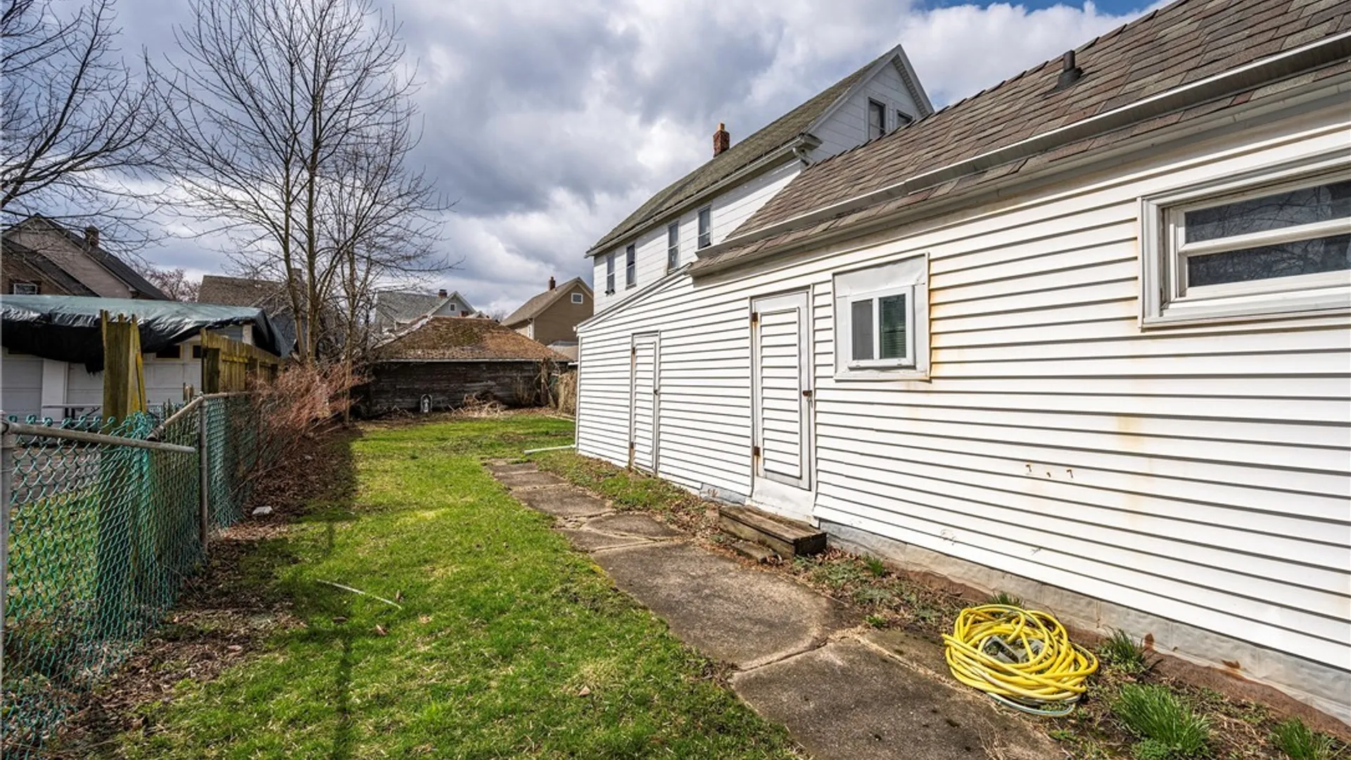 Property at 70 Reservation Street, Buffalo, NY 14207 25