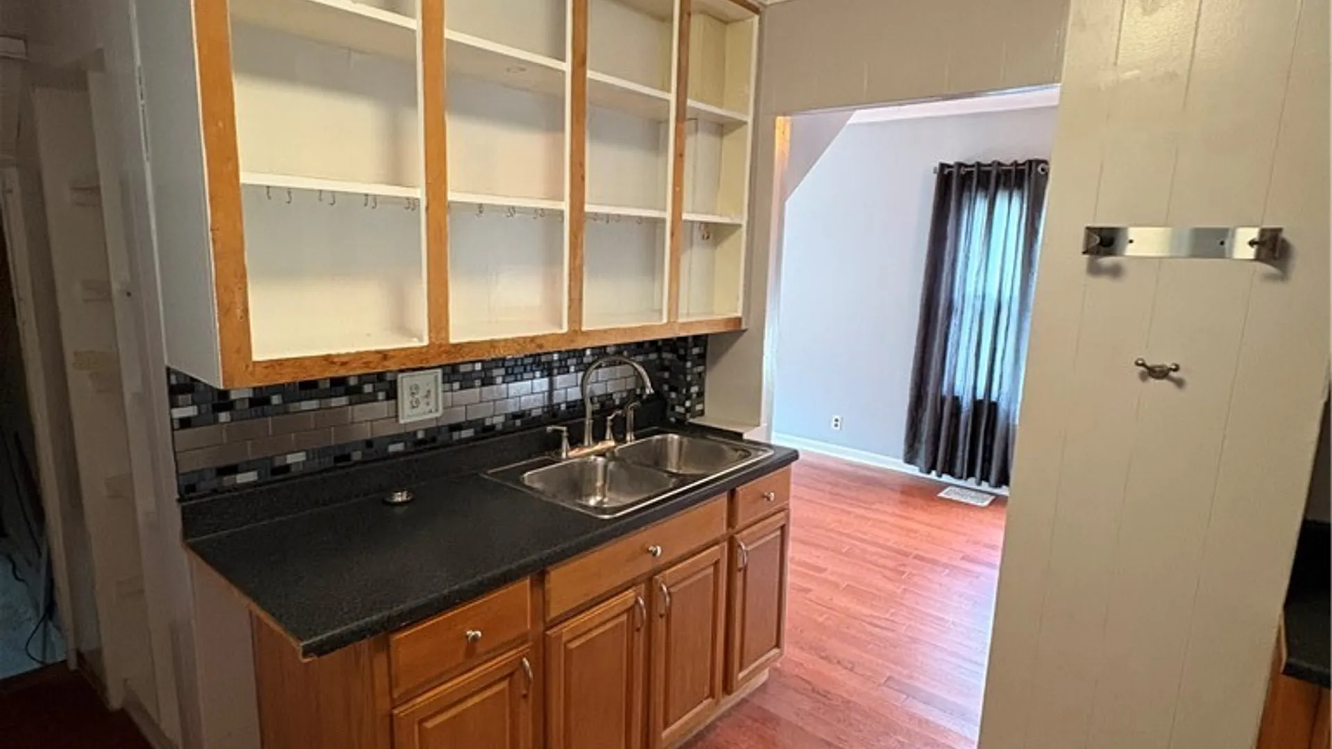 Property at 57 Abbottsford Place, Buffalo, NY 14213 10