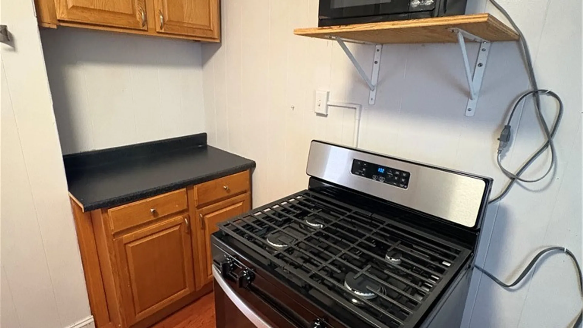 Property at 57 Abbottsford Place, Buffalo, NY 14213 8