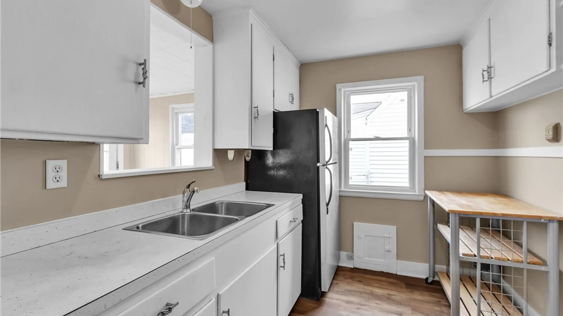 Property at 235 Knox Avenue, West Seneca, NY 14224 17