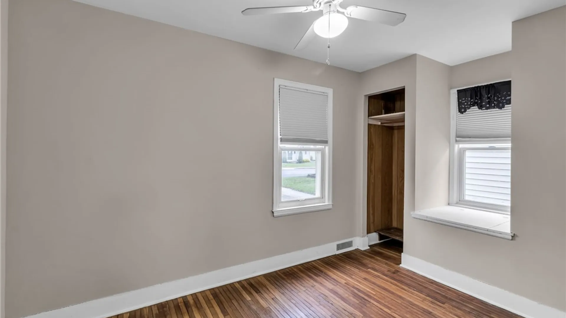 Property at 235 Knox Avenue, West Seneca, NY 14224 33