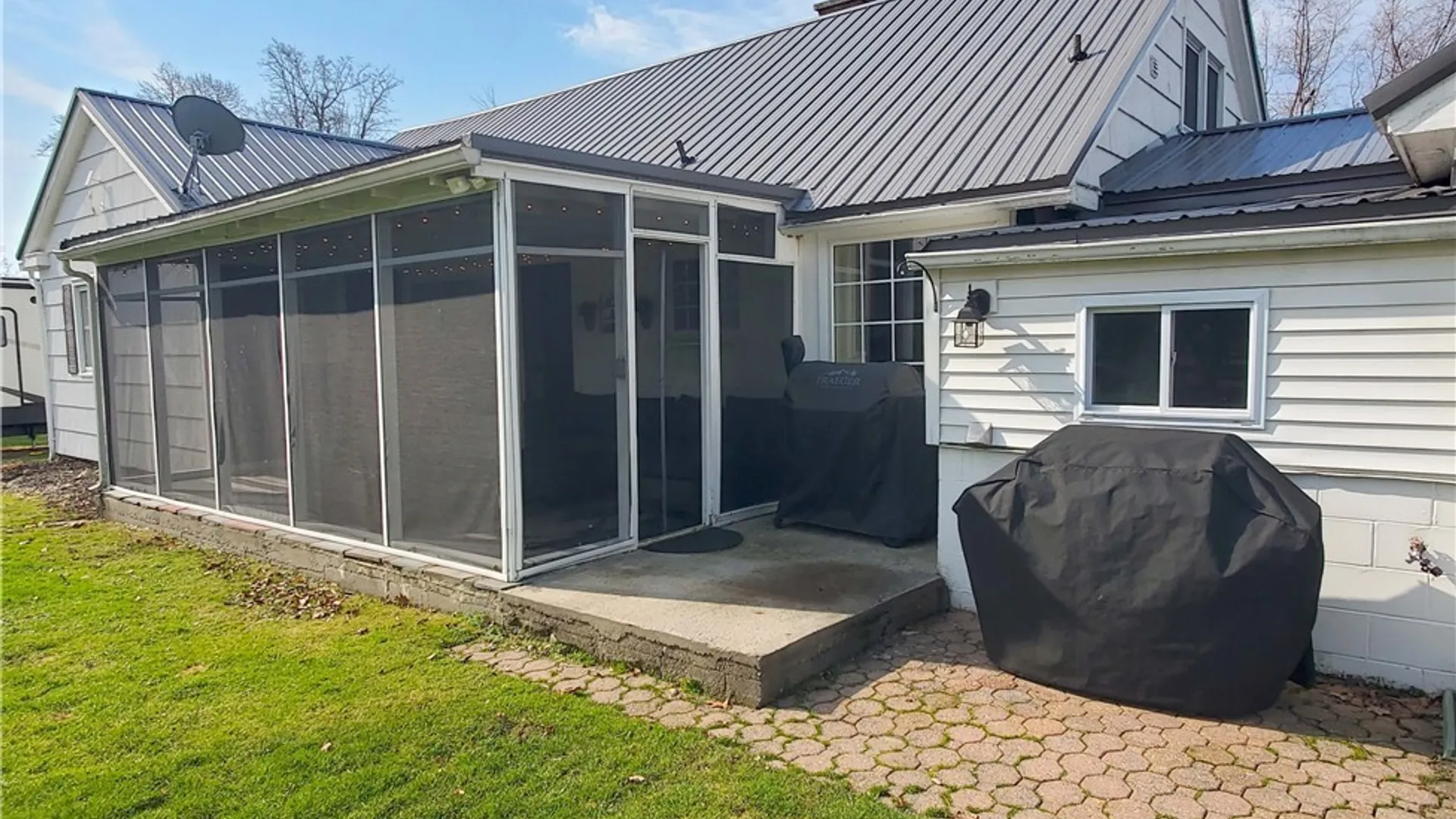 Property at 6097 Eckhardt Road, Hamburg, NY 14085 37