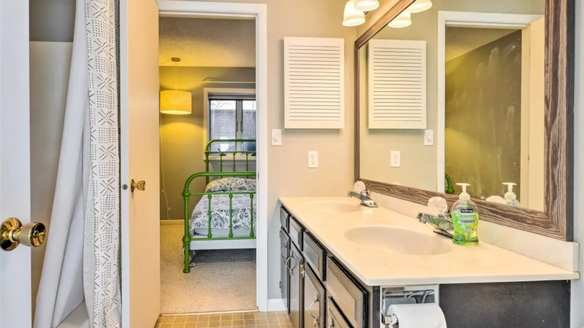 Property at 28 Cayuga  L Bld Circle, Chautauqua, NY 14728 12