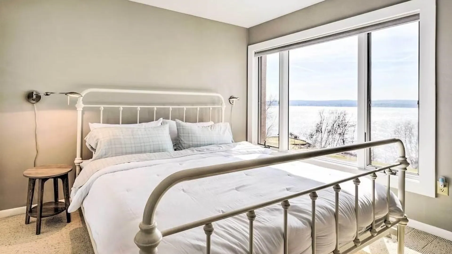 Property at 28 Cayuga  L Bld Circle, Chautauqua, NY 14728 13