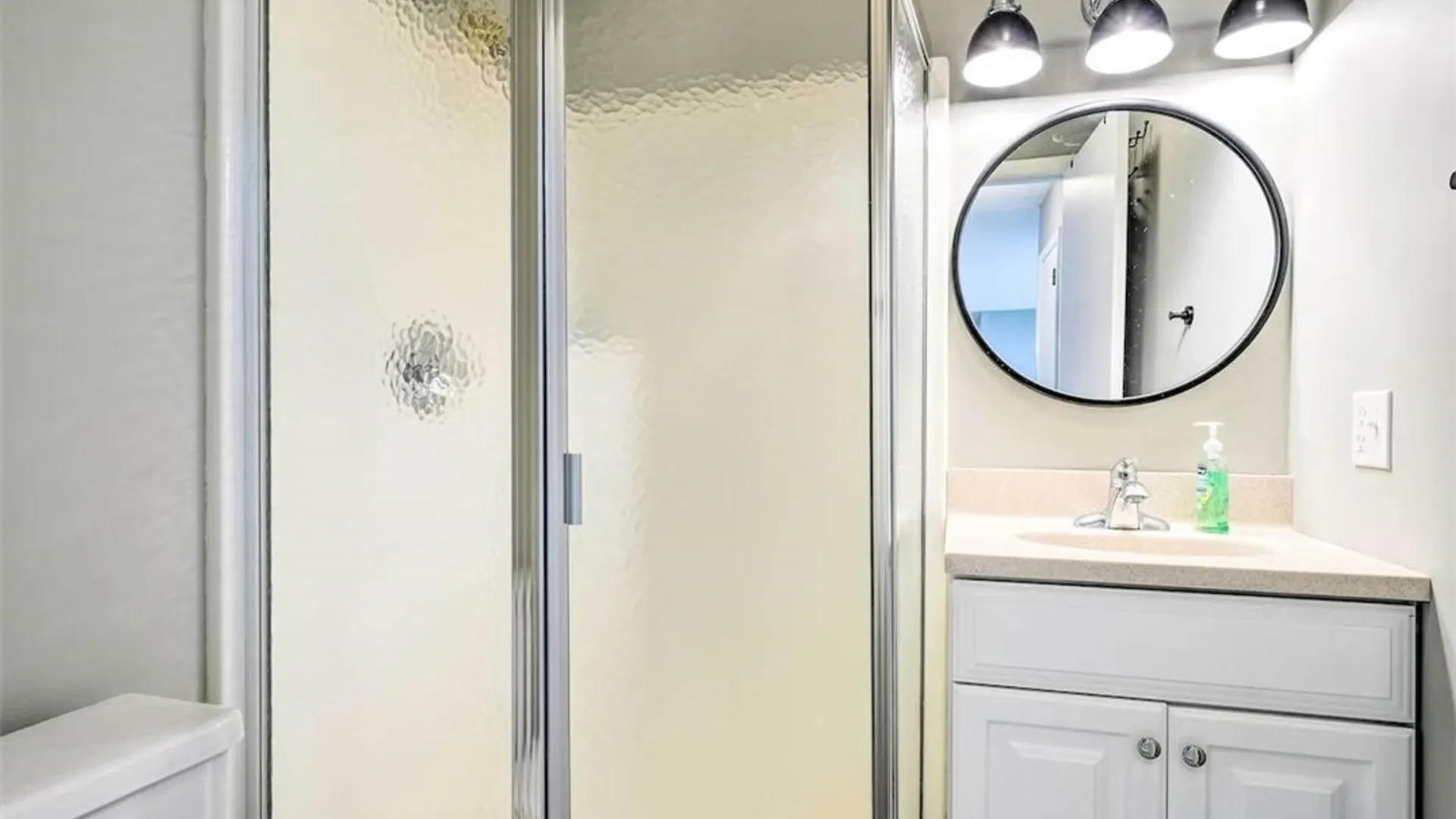 Property at 28 Cayuga  L Bld Circle, Chautauqua, NY 14728 15