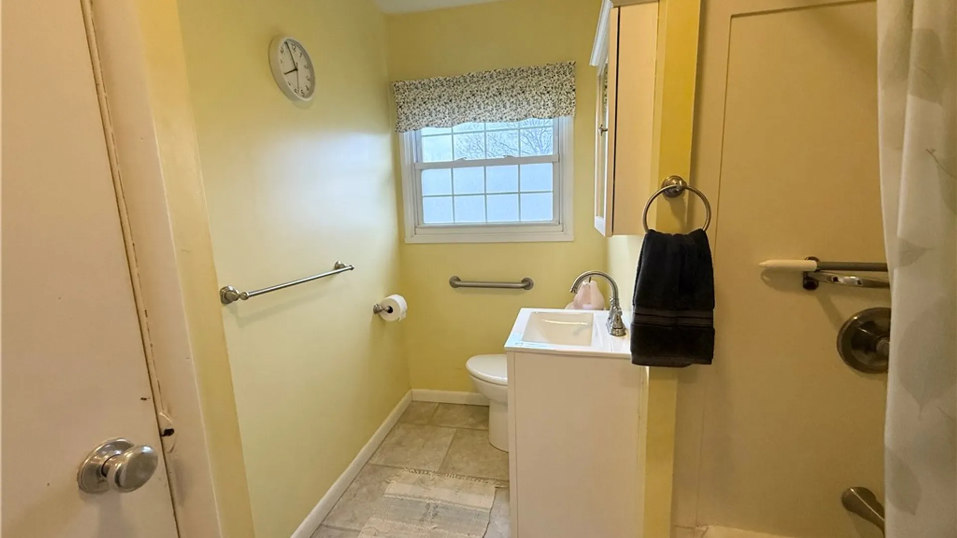 Property at 80 Bennett Street, Geneva City, NY 14456 25
