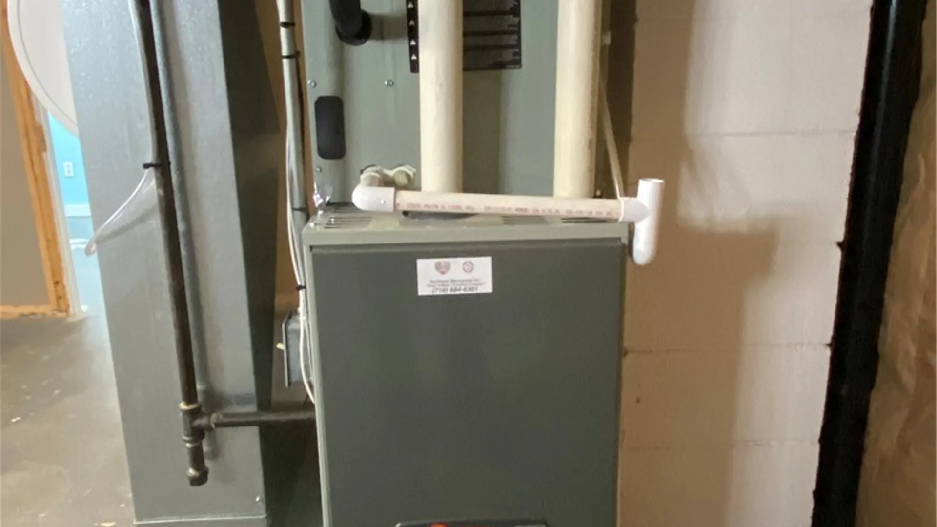 Property at 56 Prince Drive, Cheektowaga, NY 14043 25