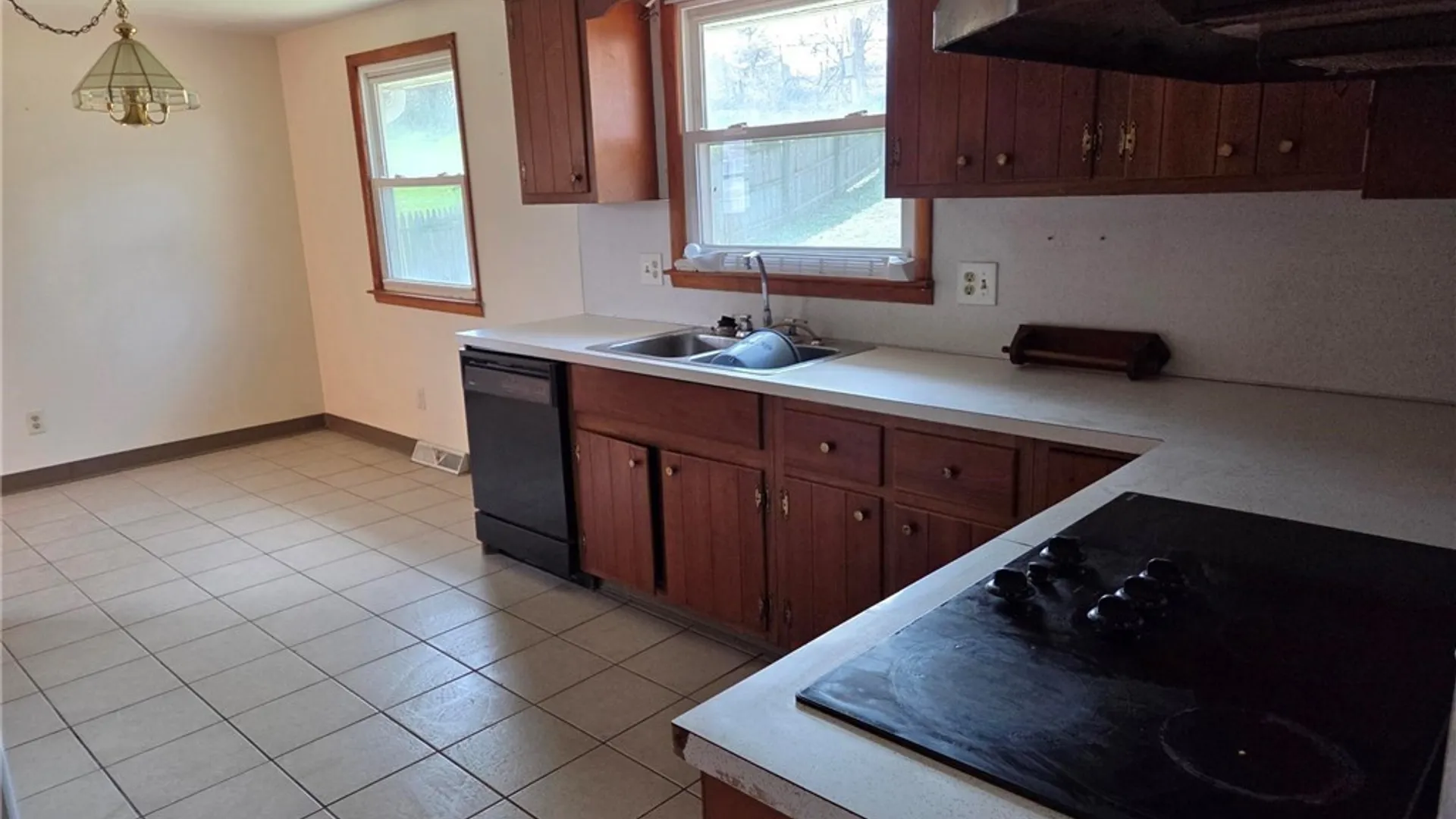 Property at 225 MARSH DRIVE, DeWitt, NY 13214 6