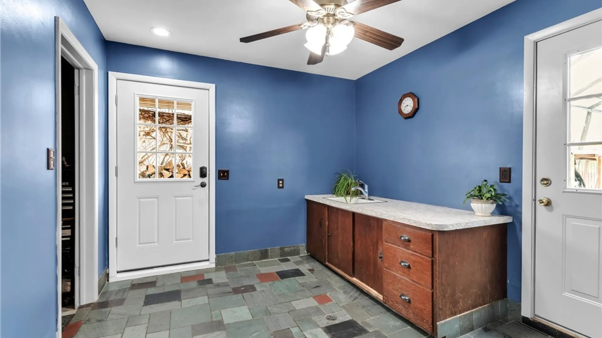 Property at 21 Barlow Avenue, Lackawanna, NY 14218 23