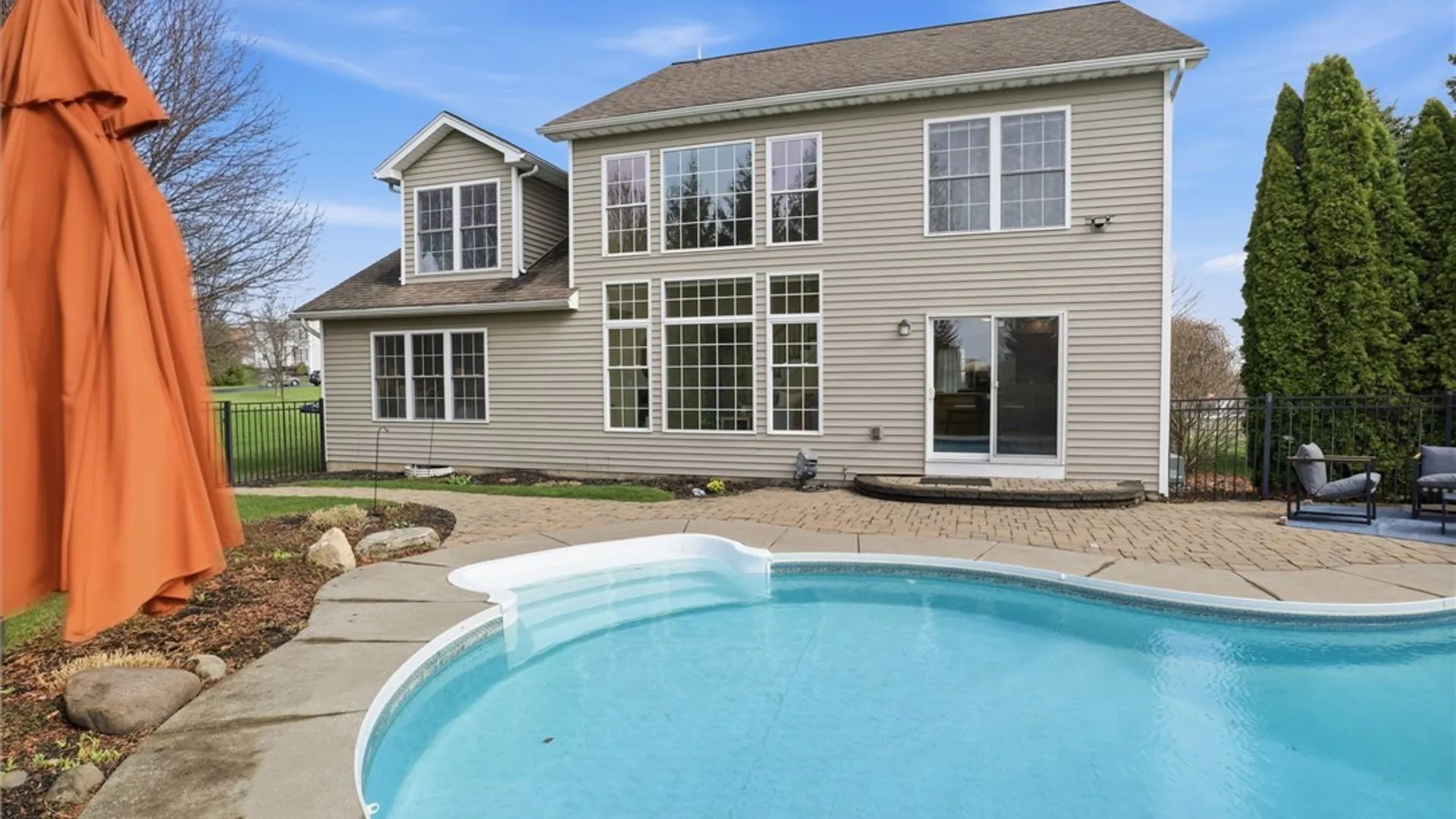 Property at 8 Long Branch Drive, Henrietta, NY 14467 4