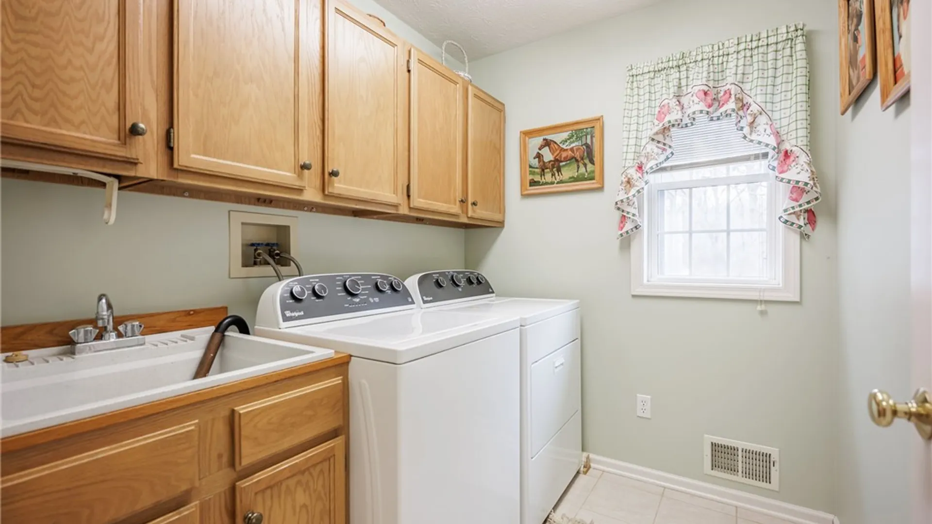 Property at 2 Black Forest Drive, Ogden, NY 14559 18