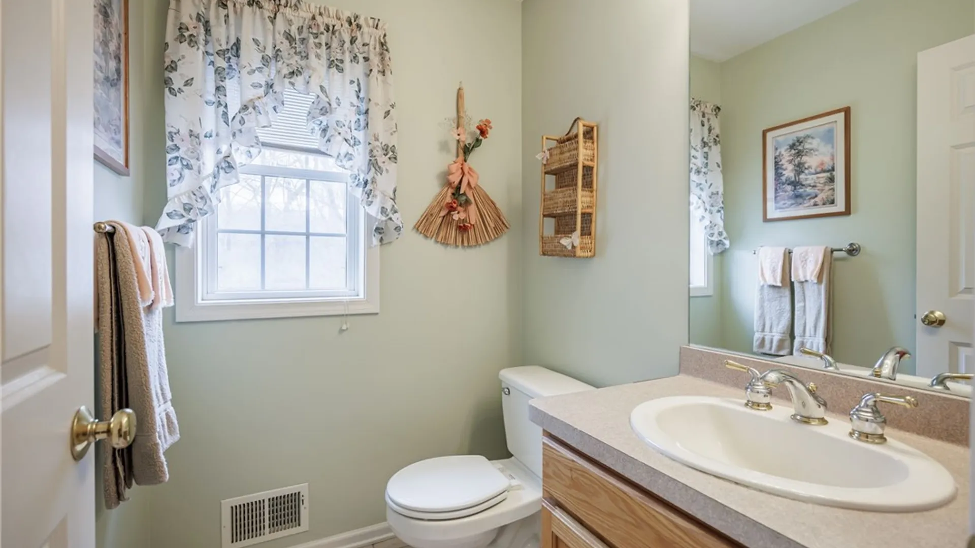 Property at 2 Black Forest Drive, Ogden, NY 14559 19