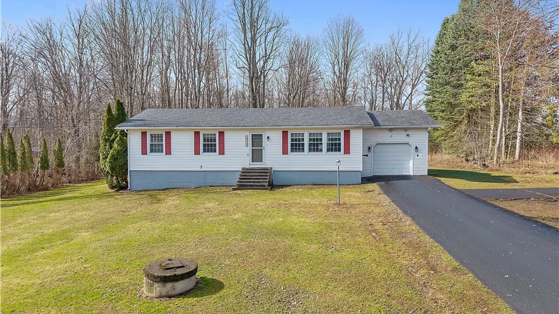 Property at 3123 County Route 57, Volney, NY 13126 4