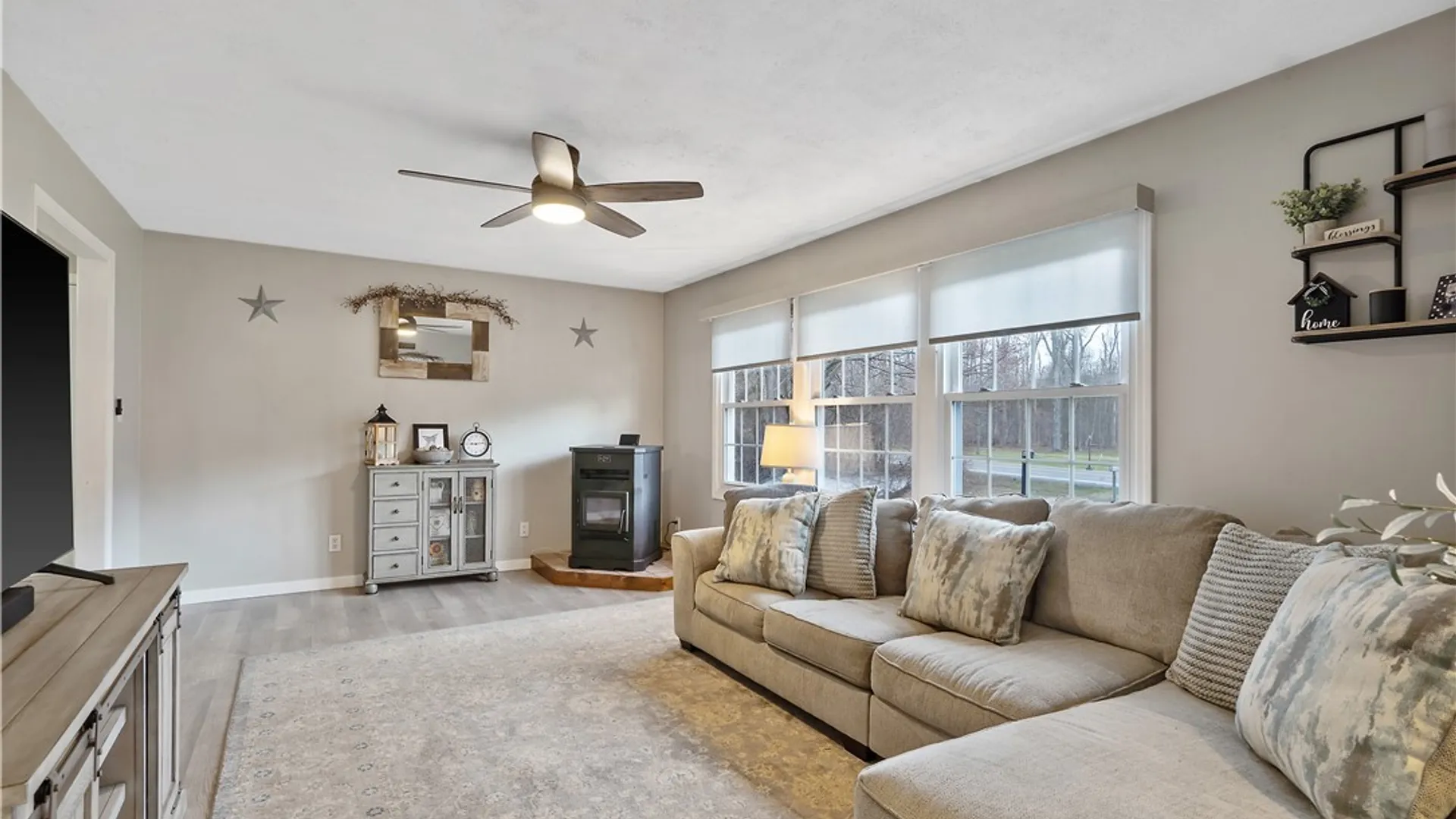 Property at 3123 County Route 57, Volney, NY 13126 8