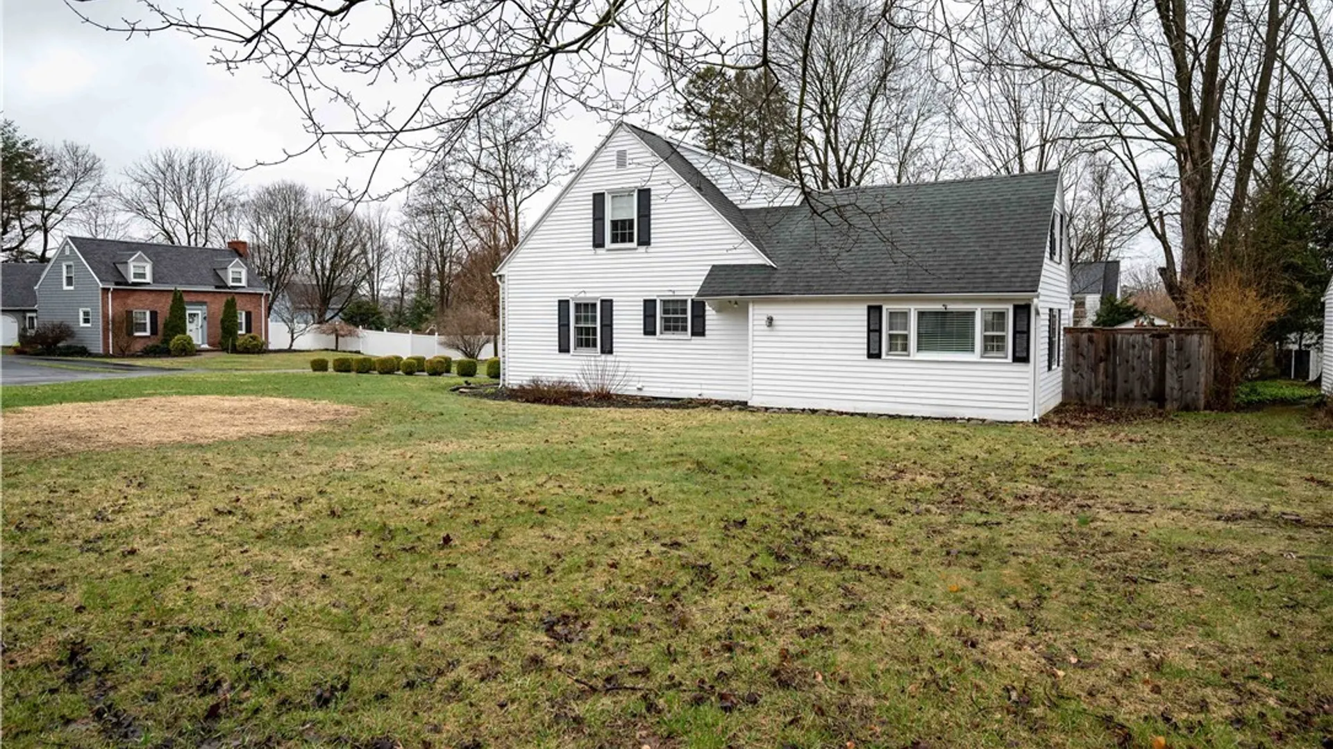 Property at 1 Allen Road, New Hartford, NY 13413 6