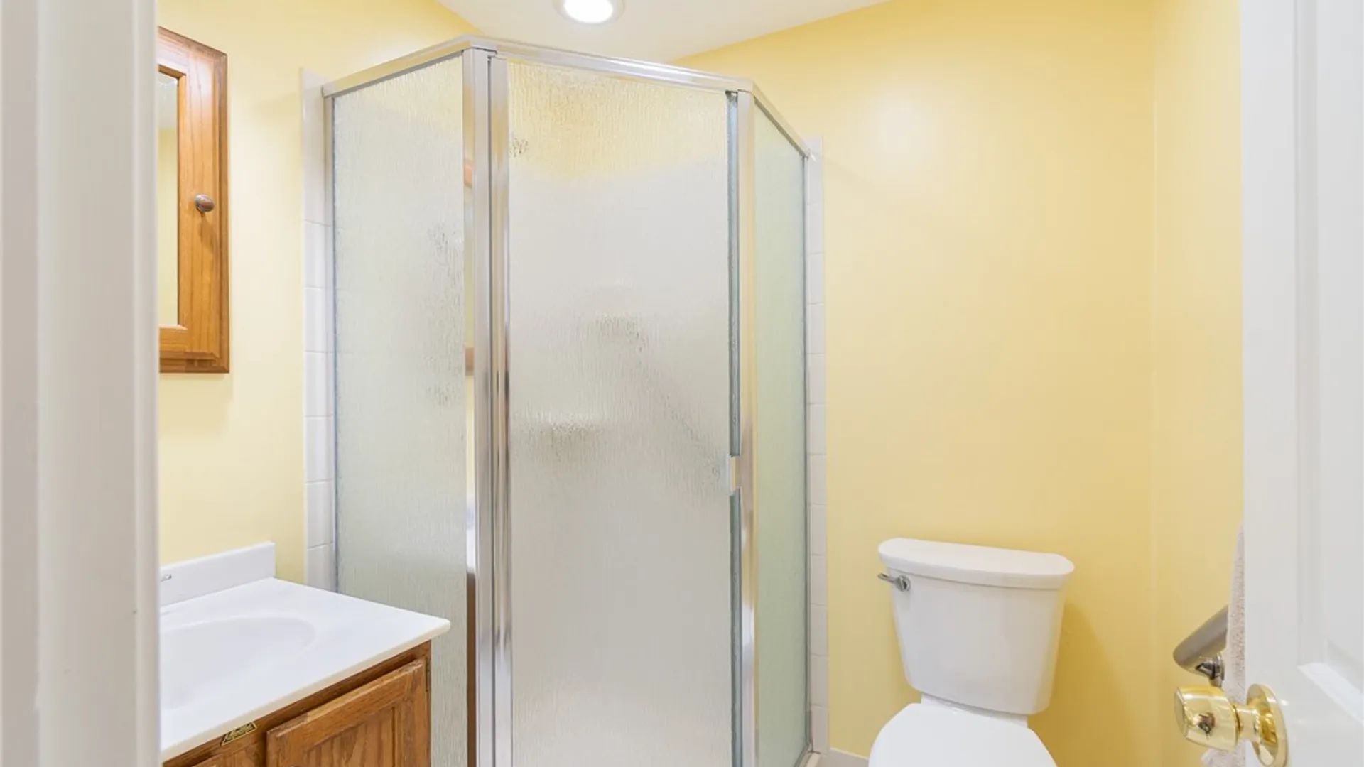 Property at 40 Cambridge Court, Perinton, NY 14450 15