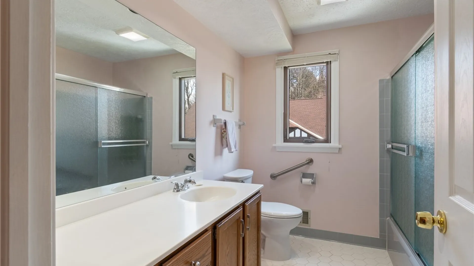 Property at 40 Cambridge Court, Perinton, NY 14450 25