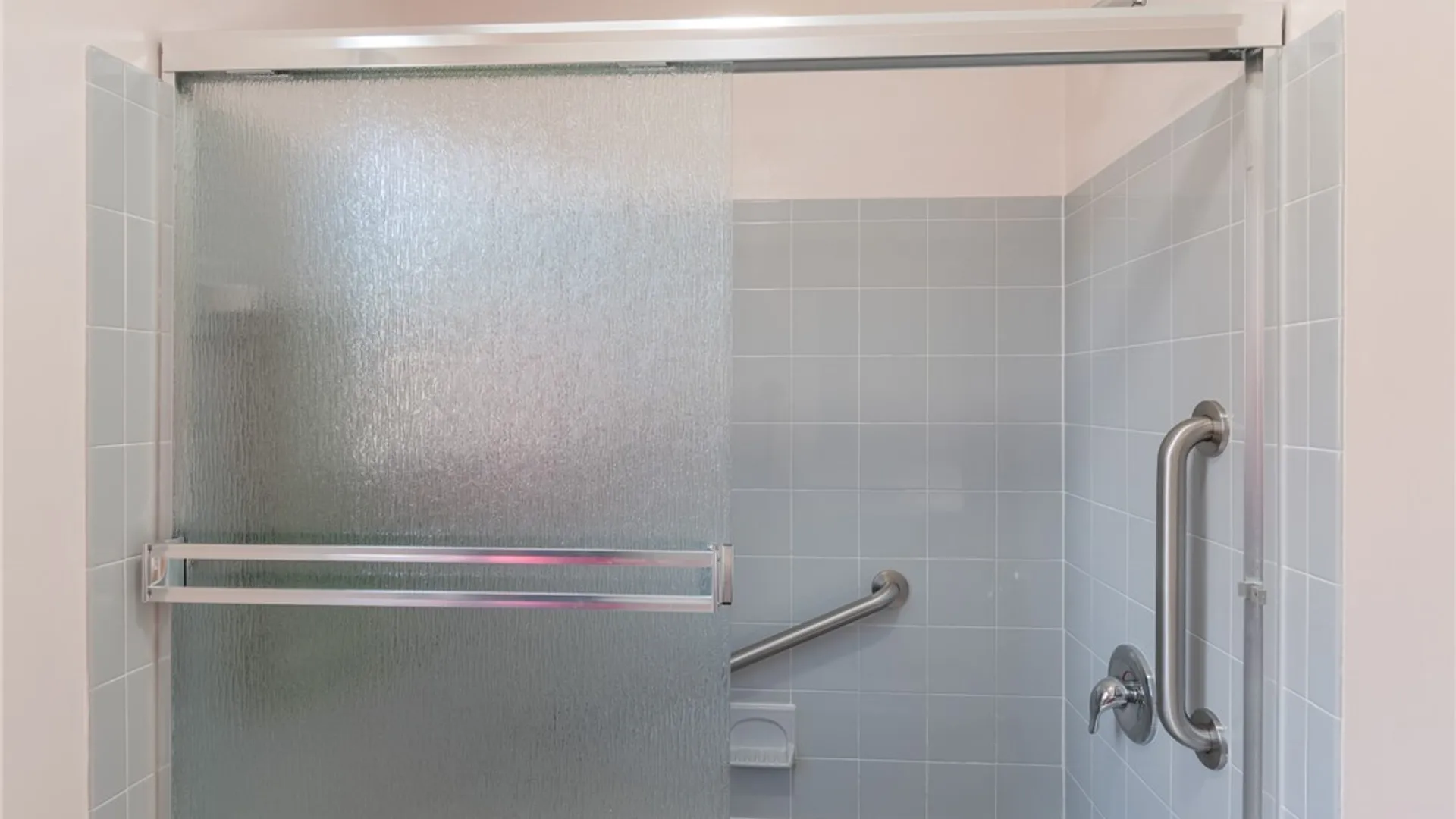 Property at 40 Cambridge Court, Perinton, NY 14450 26