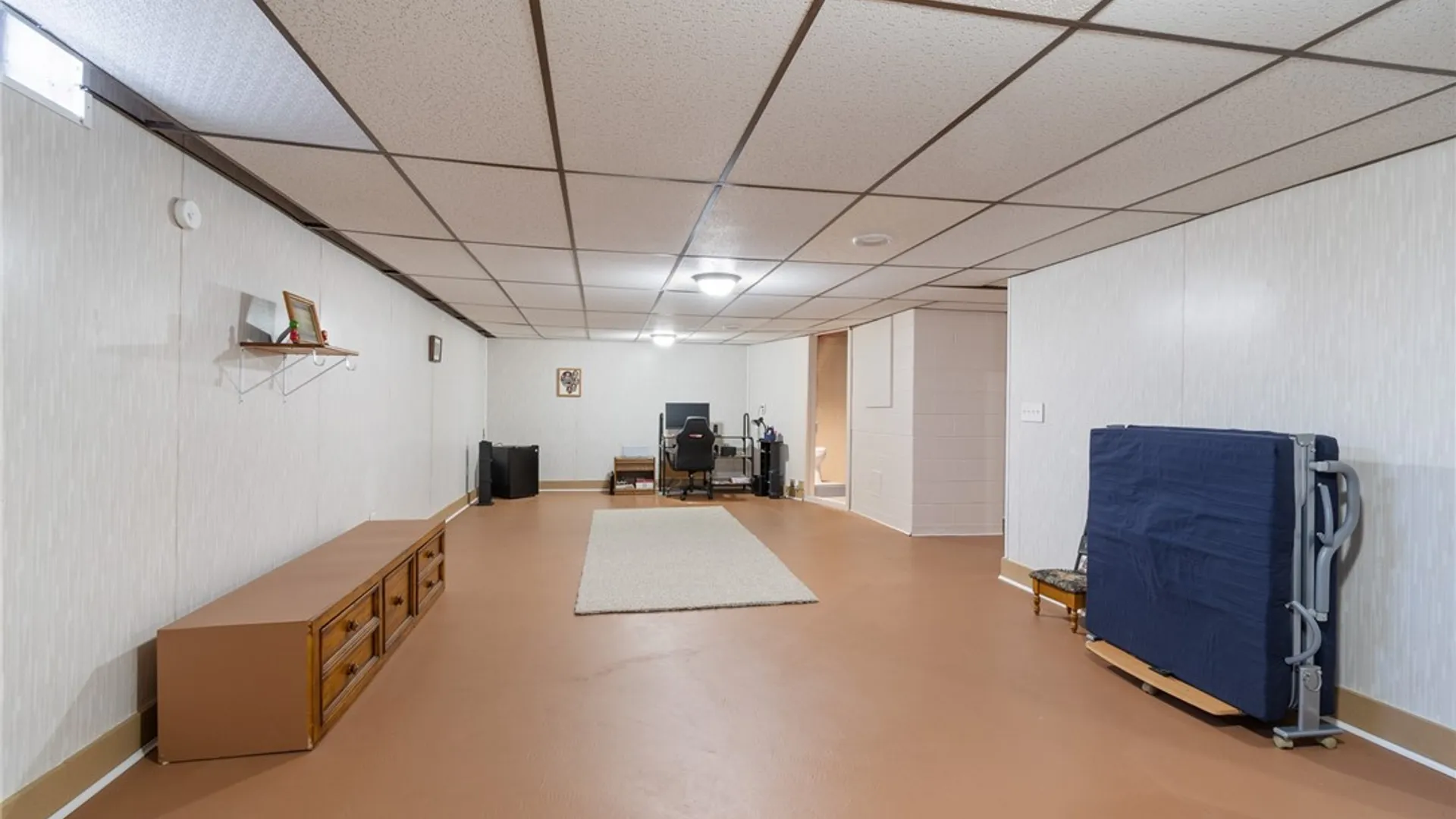 Property at 40 Cambridge Court, Perinton, NY 14450 34