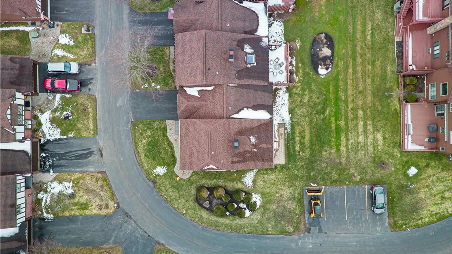 Property at 40 Cambridge Court, Perinton, NY 14450 41