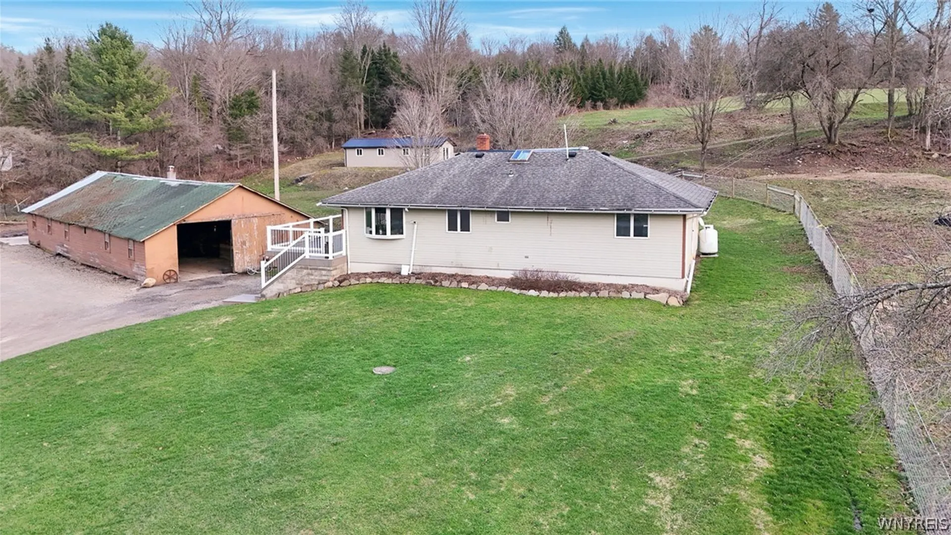 Property at 7509 Higgins Creek Road, Hume, NY 14735 3