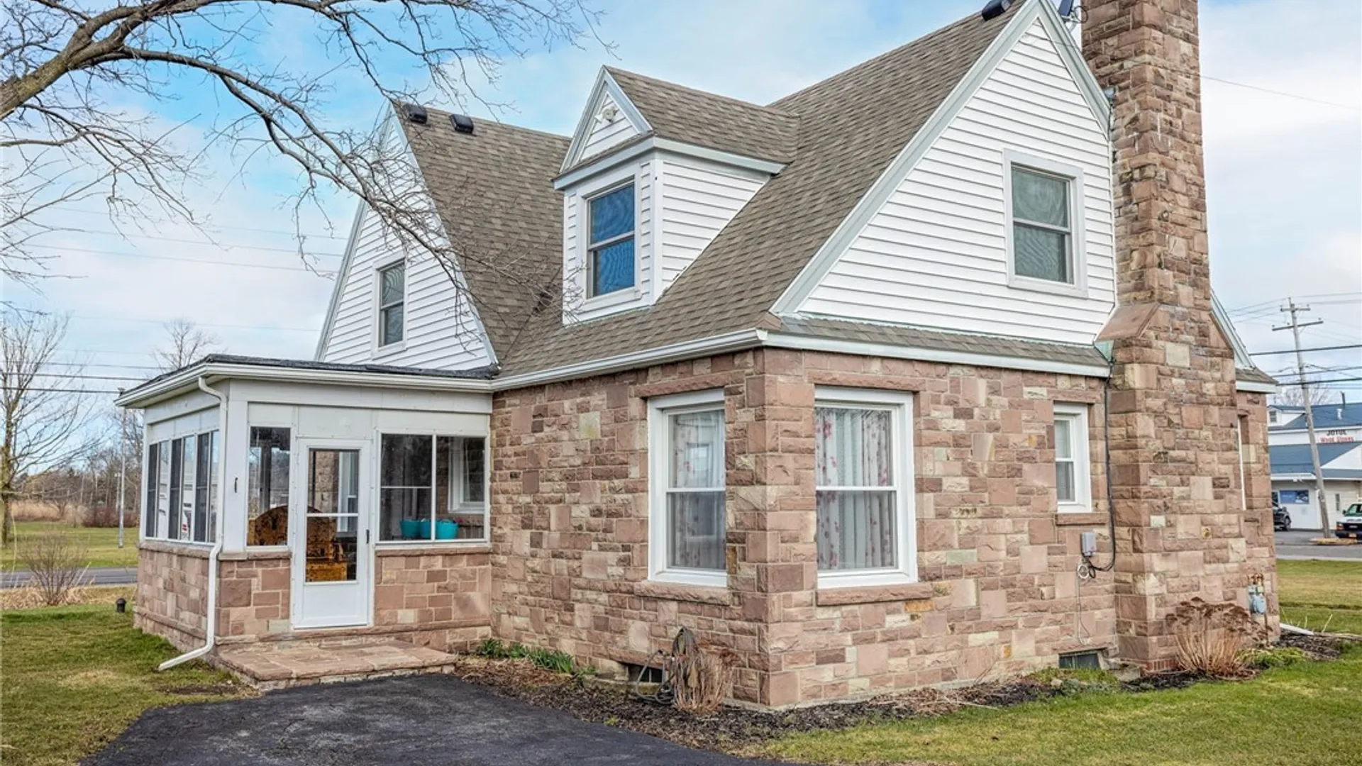 Property at 7158 Main Road, Leroy, NY 14482 4