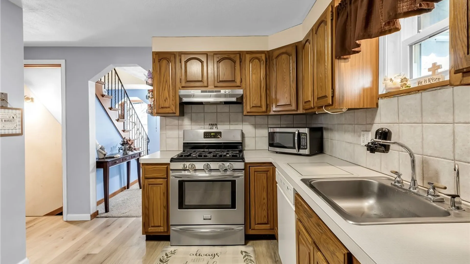 Property at 39 Airview Terrace, Cheektowaga, NY 14043 15