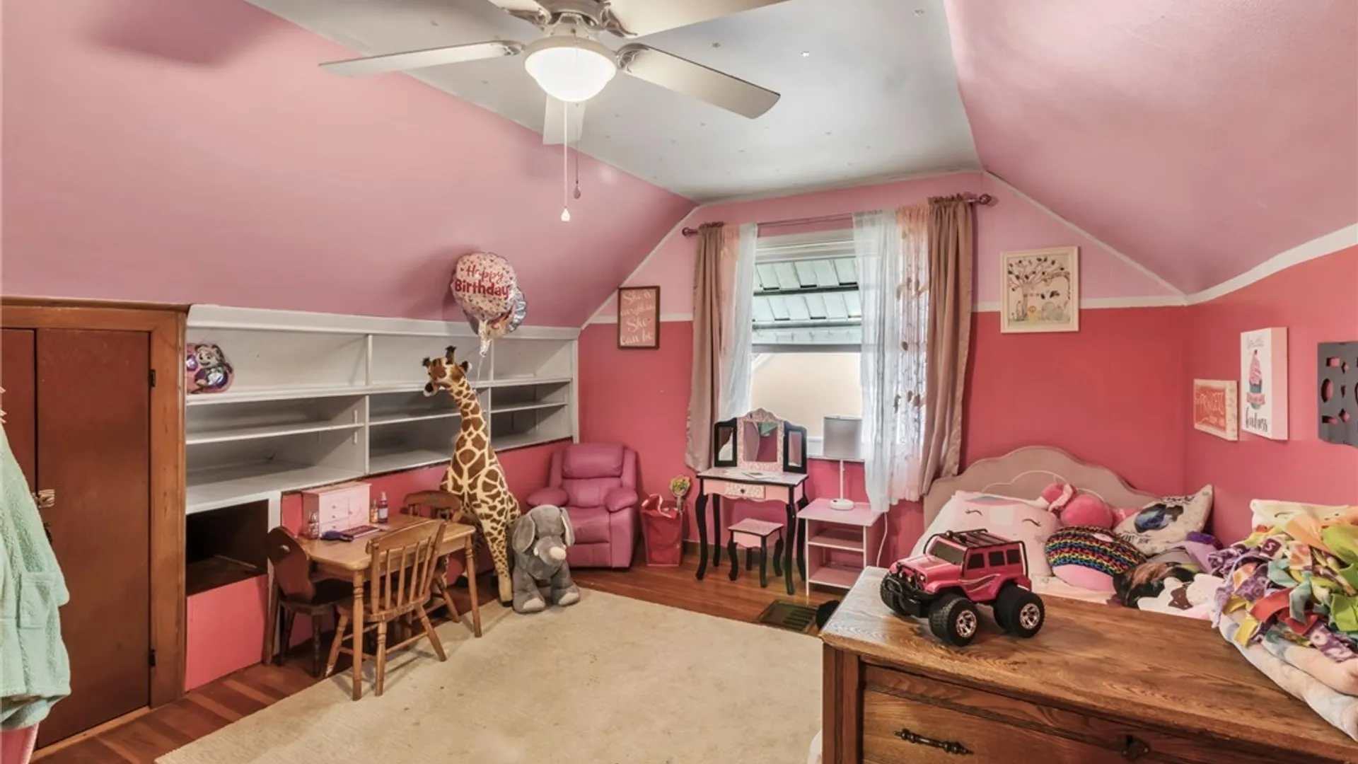 Property at 39 Airview Terrace, Cheektowaga, NY 14043 40