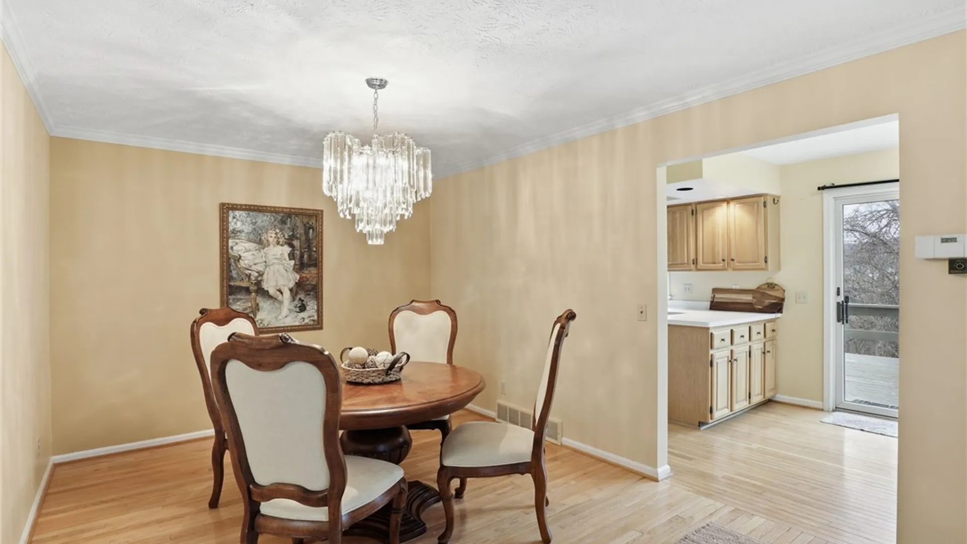 Property at 10 Brookline Avenue, Victor, NY 14564 14