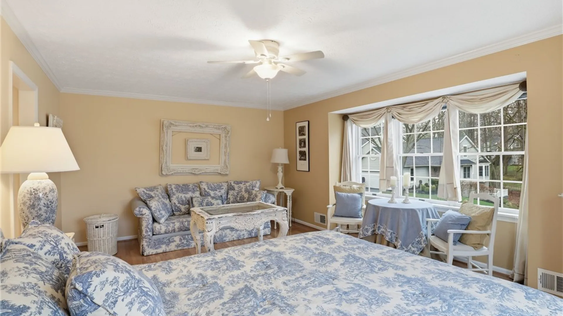 Property at 10 Brookline Avenue, Victor, NY 14564 25