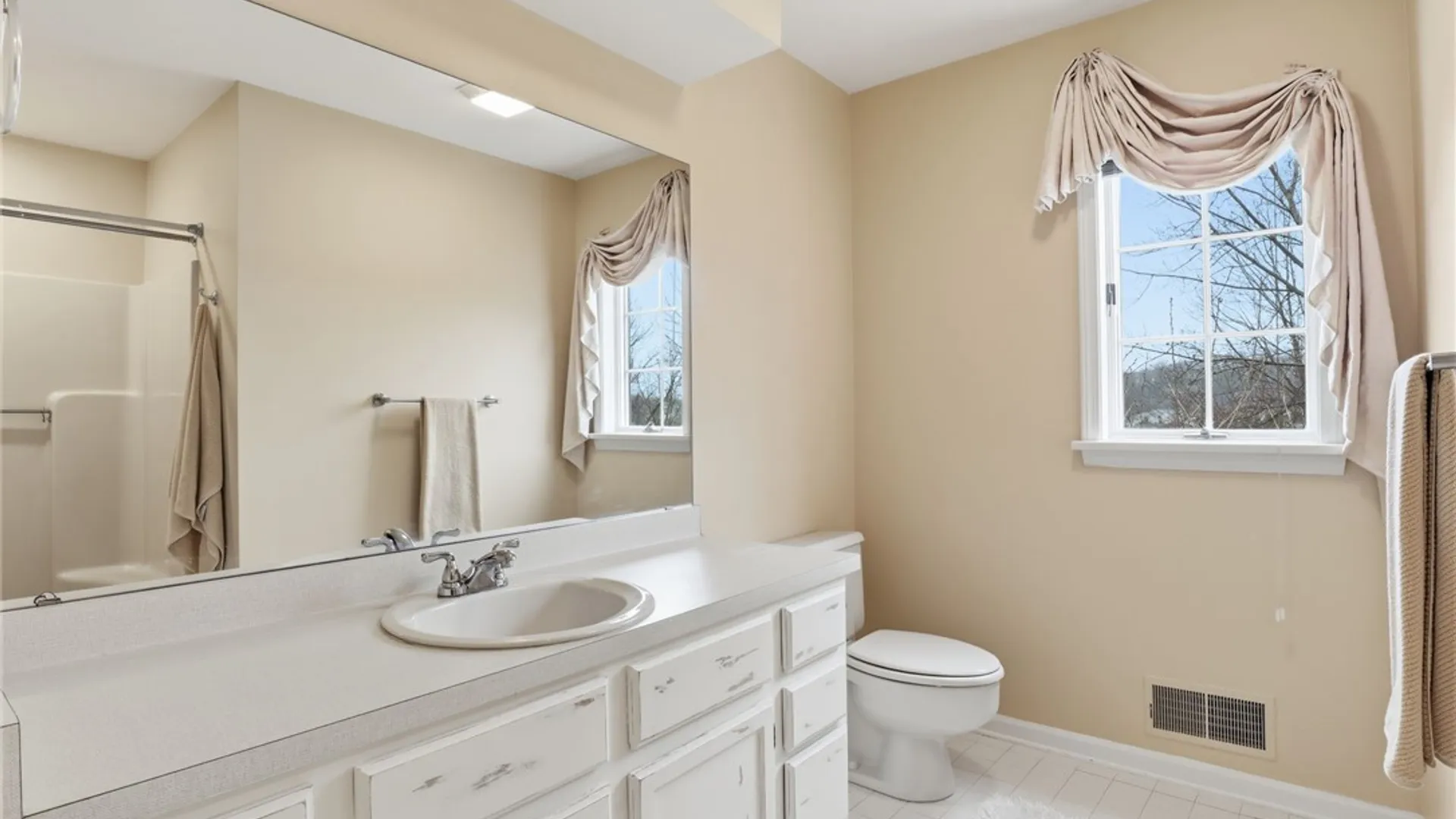 Property at 10 Brookline Avenue, Victor, NY 14564 26