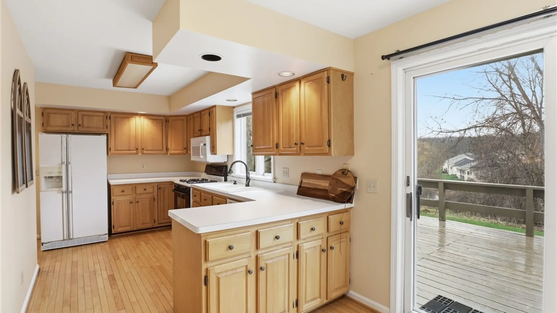 Property at 10 Brookline Avenue, Victor, NY 14564 8