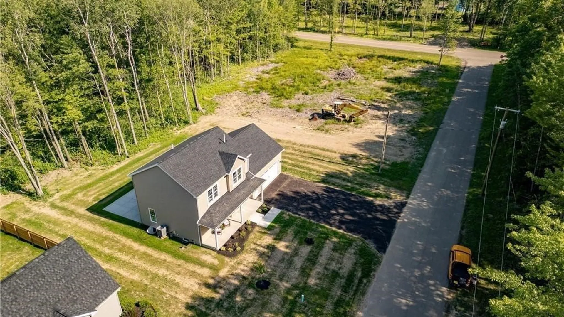 Property at 26 Rosalind Dr, Evans, NY 14006 10