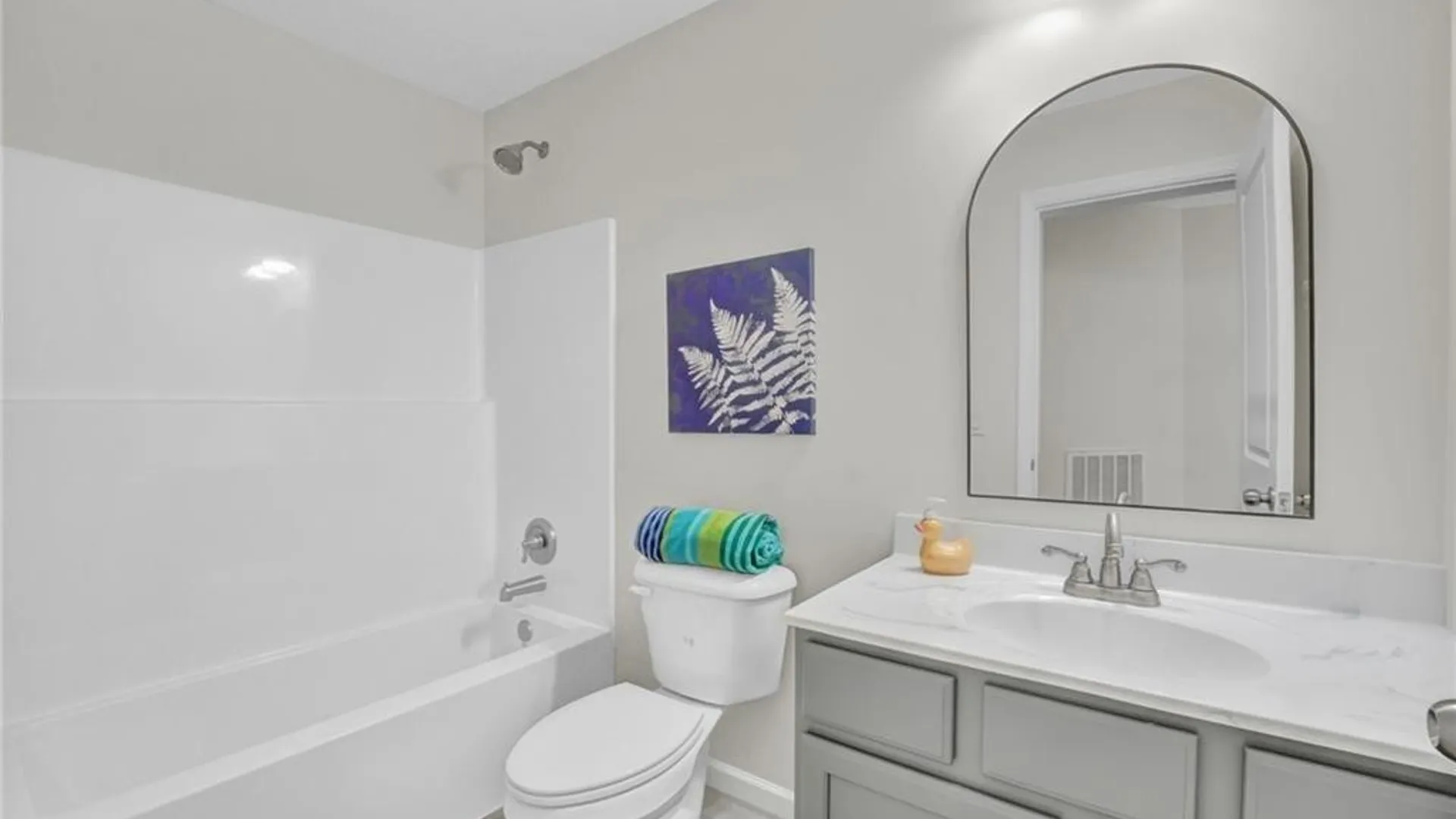 Property at 26 Rosalind Dr, Evans, NY 14006 28