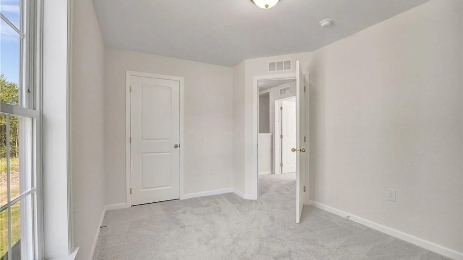 Property at 26 Rosalind Dr, Evans, NY 14006 29