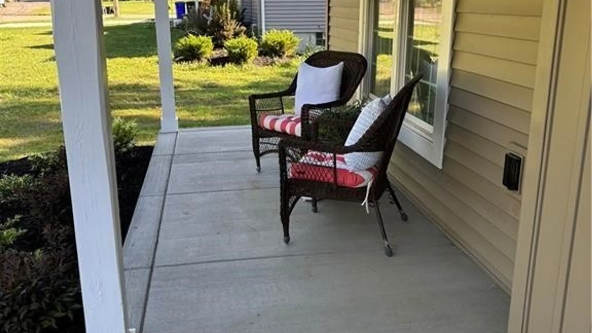 Property at 26 Rosalind Dr, Evans, NY 14006 3