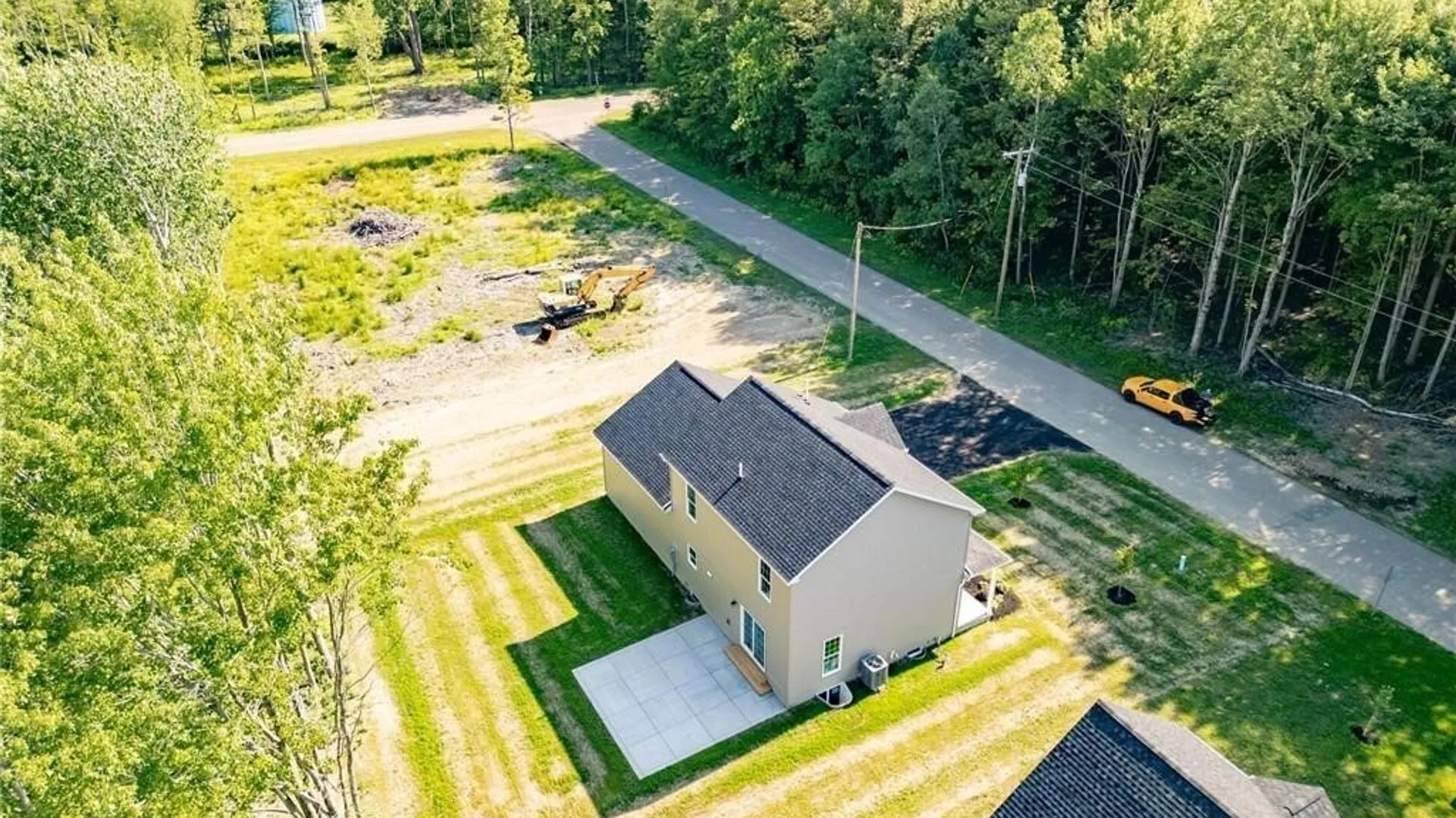 Property at 26 Rosalind Dr, Evans, NY 14006 9