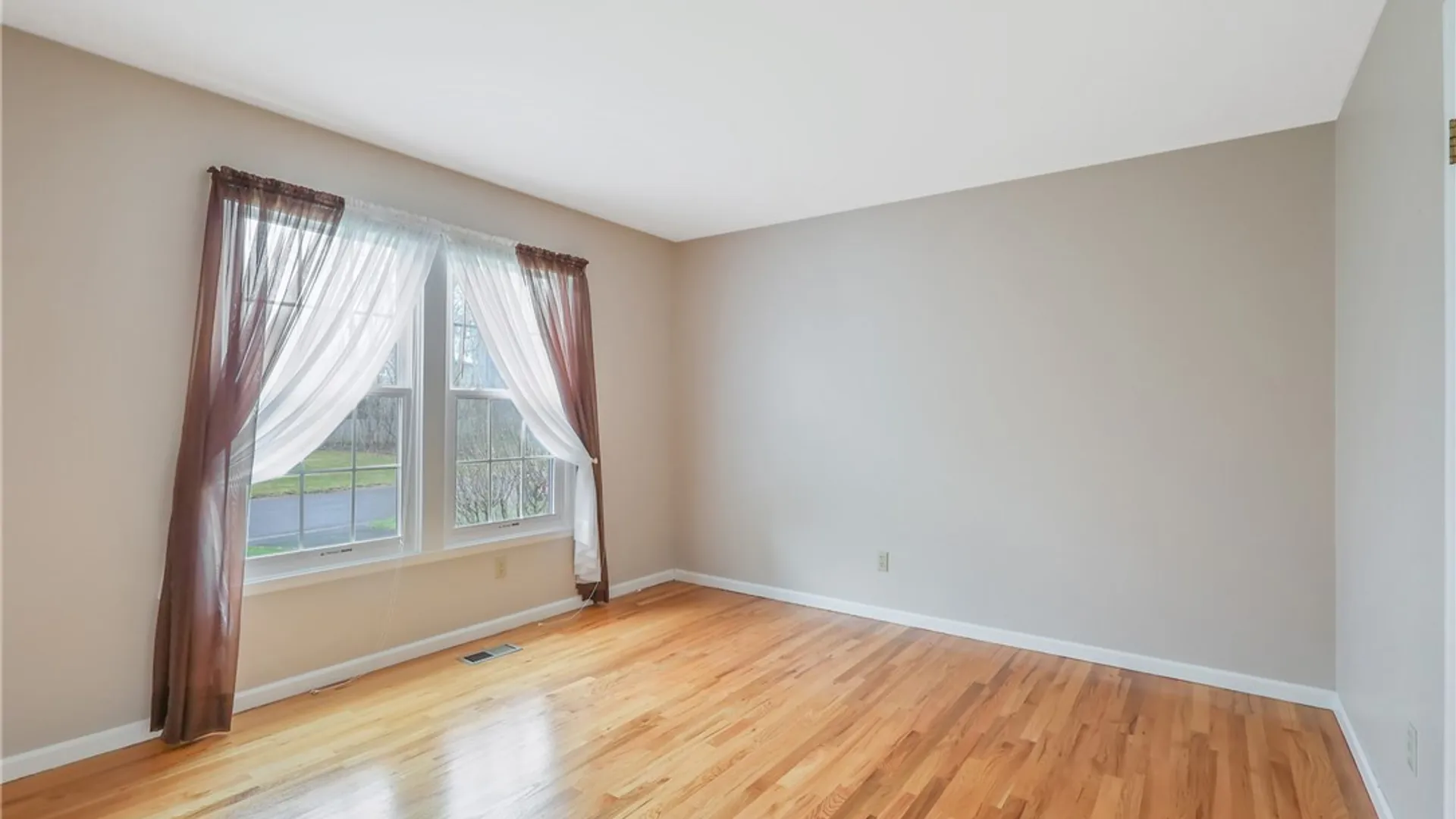 Property at 105 Niblick Circle, Van Buren, NY 13027 22