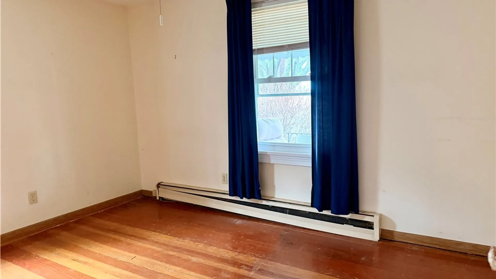 Property at 6584 Hamilton Drive, Evans, NY 14047 11