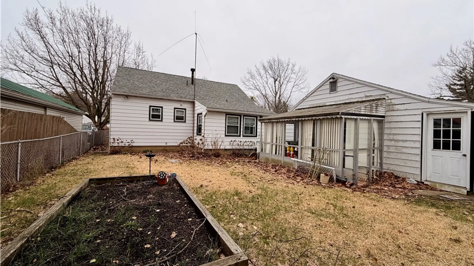 Property at 6584 Hamilton Drive, Evans, NY 14047 22