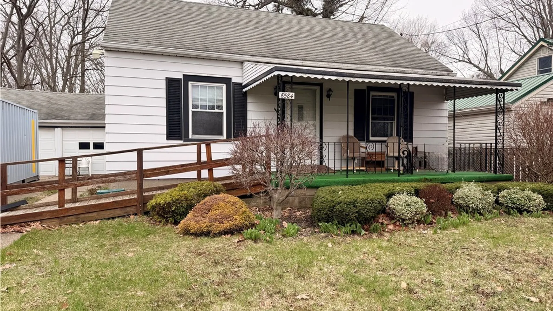 Property at 6584 Hamilton Drive, Evans, NY 14047 24