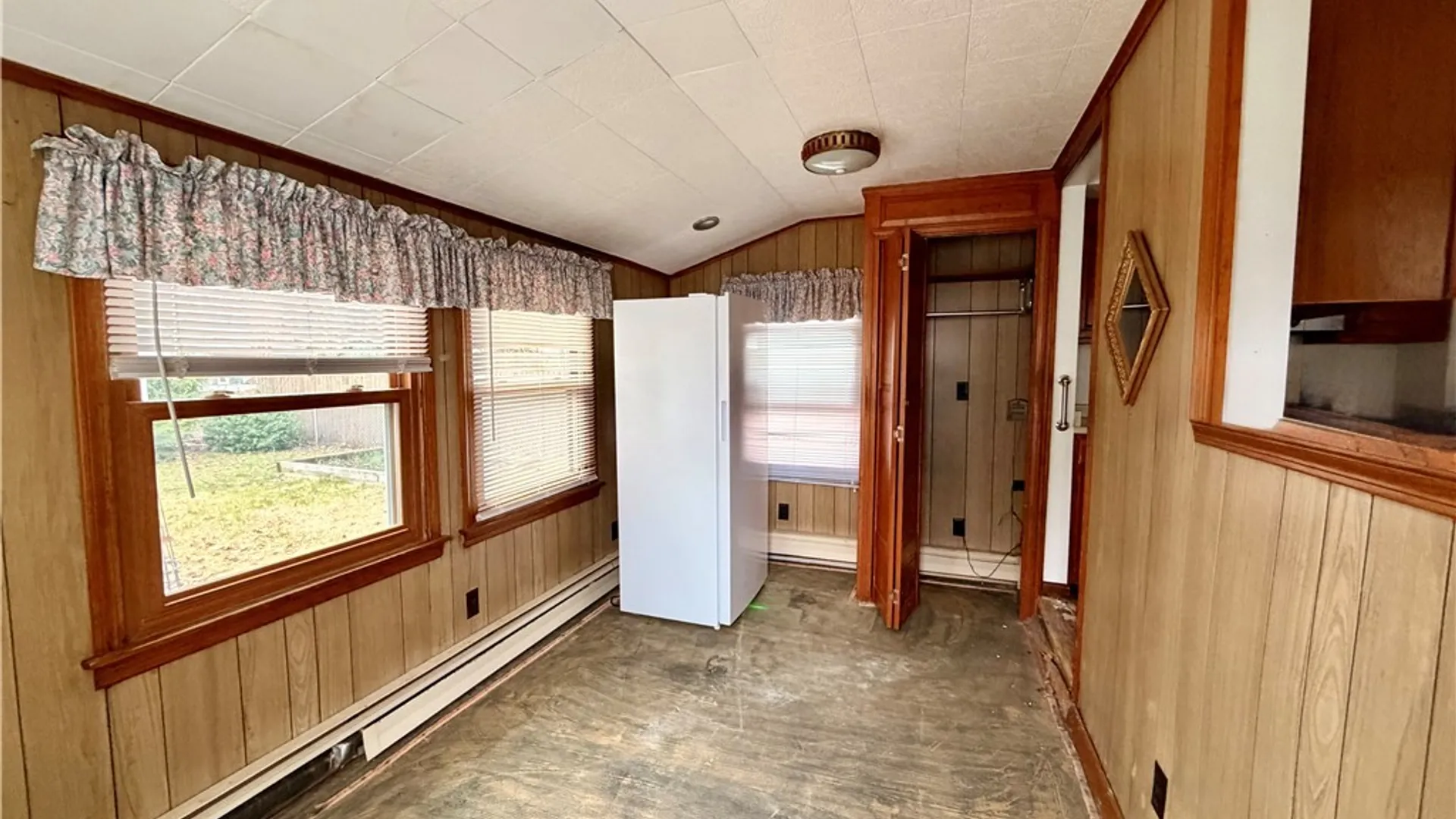 Property at 6584 Hamilton Drive, Evans, NY 14047 7